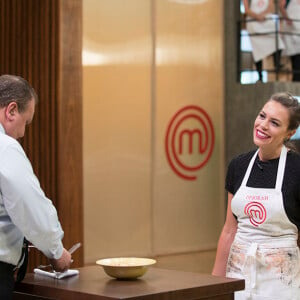 Deborah escapou da eliminação no 'MasterChef'