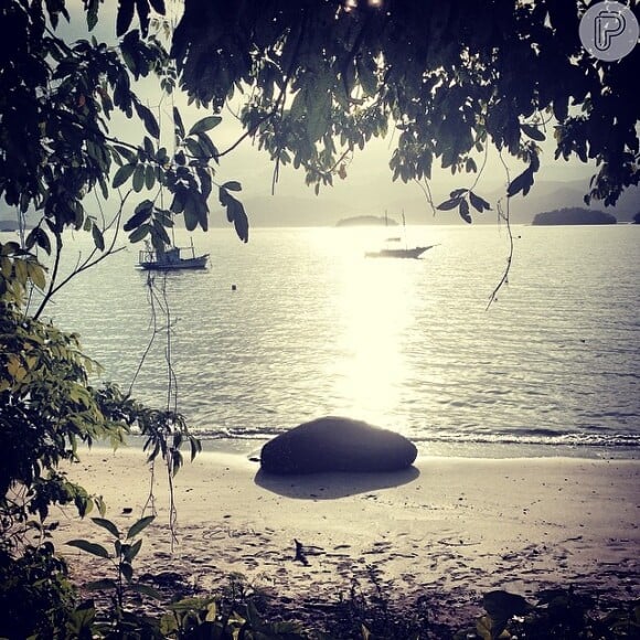 Giovanna Lancellotti postou fotos da viagem no Instagram. 'Paradise', legendou a atriz