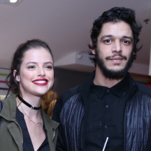 Agatha Moreira levou o namorado, Pedro Lamin, na pré-estreia do filme 'Soundtrack'