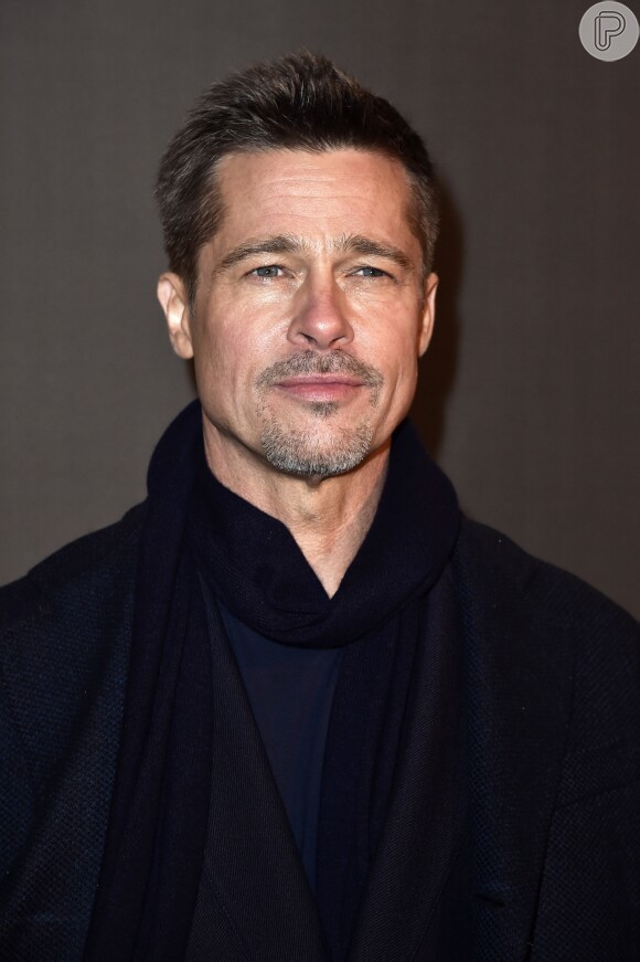 Brad Pitt estava curtindo vida de solteiro desde seu divórcio com Angelina Jolie