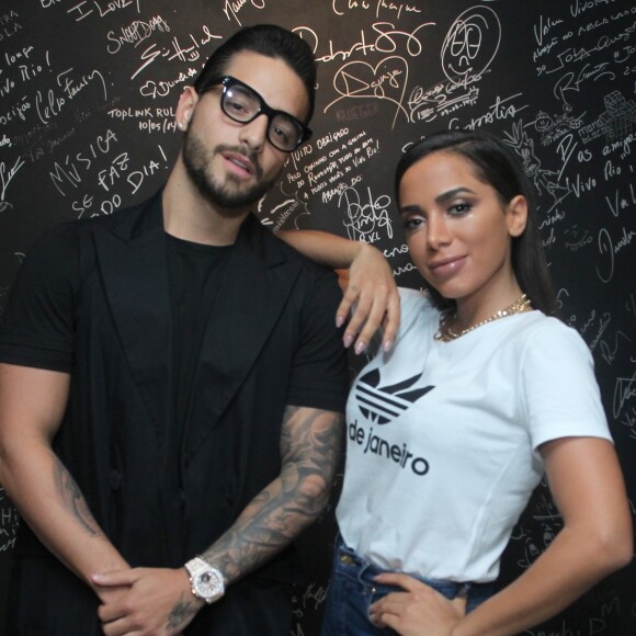 Anitta cortou relações com Maluma e o excluiu de suas redes sociais