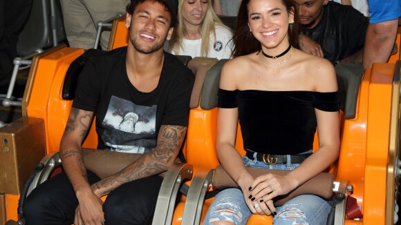 Neymar curte vídeo de Bruna Marquezine dançando 'Paradinha' em Ibiza
