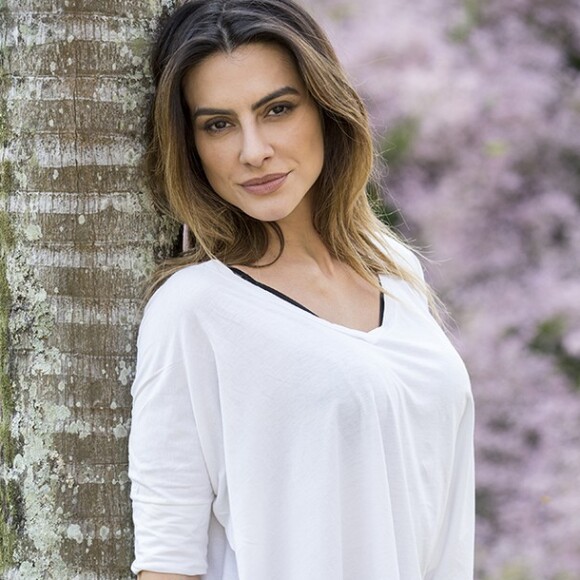 'Eu também me acho feia, às vezes, mas mais bonita que você sempre', disparou Cleo Pires para a internauta