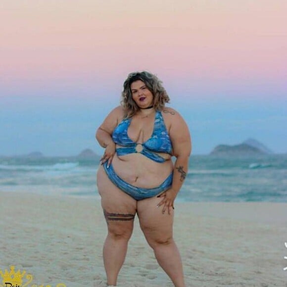 Thais Carla, dançarina plus size de Anitta, será a garota-propaganda de uma marca moda praia