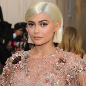 Kylie Jenner é dona de quatro mansões, entre elas uma propriedade de seis quartos e sete banheiros comprada por cerca de R$ 21 milhões