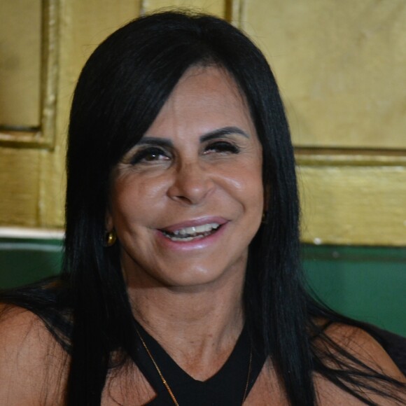 Gretchen postou um vídeo no Instagram em que aparece dançando o hit 'Mi Gente'