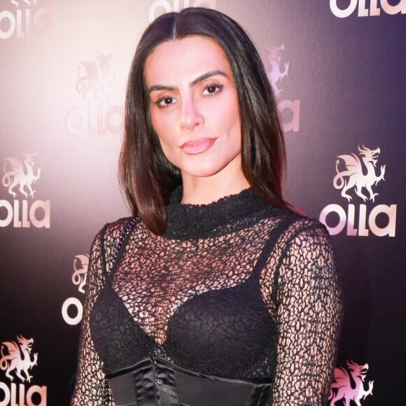 Cleo Pires contou que já recebeu uma cantada de pessoas do mesmo sexo: 'Uma vez, uma mulher muito gata, muito sexy, muito interessante, chegou em mim feroz e eu juro, todo mundo gostaria de ficar com ela'