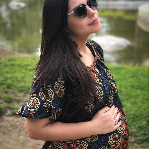 Thais Fersoza é contratada da Record há 11 anos