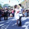 Sophia Abrahão e Sergio Malheiros dançam após casamento em arraial solidário