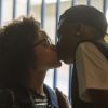 No capítulo do dia 28 de julho de 2017 de 'Malhação - Viva a Diferença', Ellen (Heslaine Vieira) e Fio (Lucas Penteado) se beijarão