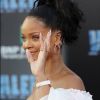 Rihanna exibiu joias Chopard na première do filme 'Valerian and the City of a Thousand Planets', na Califórnia, nesta segunda-feira (17) 