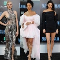 Cara Delevingne usa look futurista em evento com Rihanna e Kendall Jenner. Fotos
