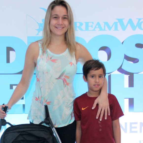 Fernanda Gentil é mãe de Lucas e Gabriel. 'Que sorte a minha... Desejo um pouco dela (amizade) para cada um de vocês', escreveu a apresentadora em sua conta de Instagram, nesta quinta-feira, 20 de julho de 2017