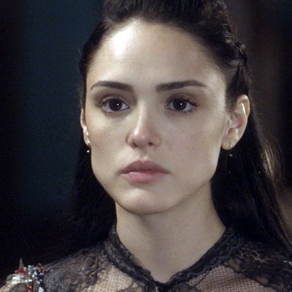 Anna (Isabelle Drummond) pede que o ministro lhe conceda a separação de Thomas (Gabriel Braga Nunes) na novela 'Novo Mundo'