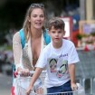 Leticia Birkheuer passeia com filho de 5 anos e semelhança chama atenção. Fotos!