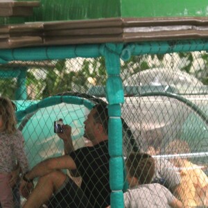 Malvino Salvador tirou fotos das três filhas