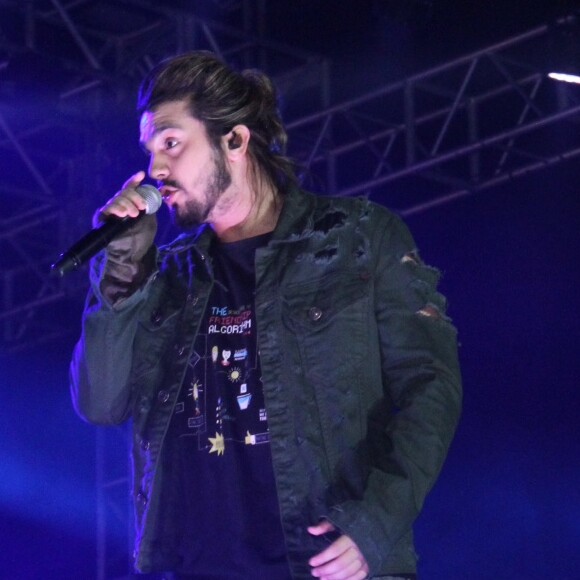 Luan Santana foi uma das atrações do 'Canta Niterói', evento de música que aconteceu neste domingo, 23 de julho de 2017