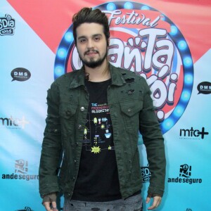 Luan Santana foi uma das atrações do 'Canta Niterói', evento de música que aconteceu neste domingo, 23 de julho de 2017