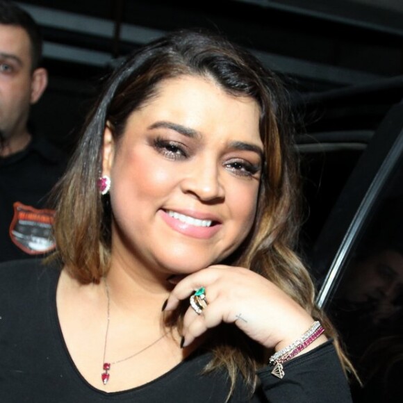 Pabllo Vittar agita famosos no estádio do Engenhão, no Engenho de Dentro, Zona Norte do Rio de Janeiro, na noite deste domingo, 23 de julho de 2017