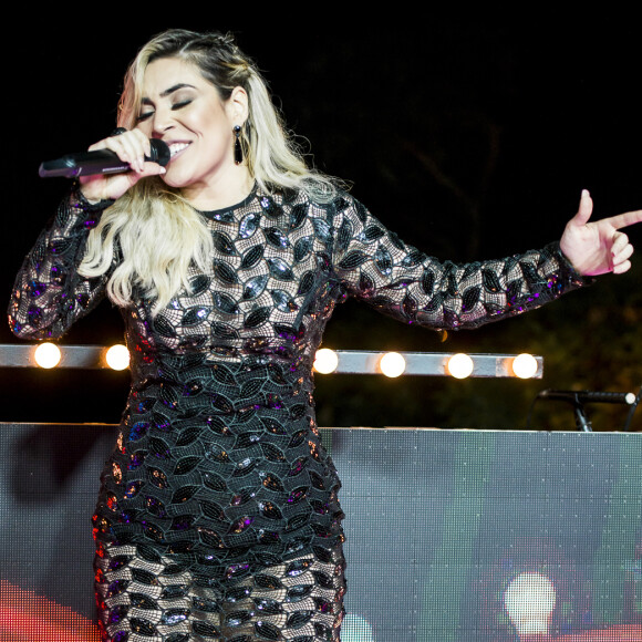 Naiara Azevedo disse que sofre para manter o peso após o emagrecimento