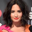Demi Lovato está solteira desde o término do namoro com  Guilherme 'Bomba' Vasconcelos 