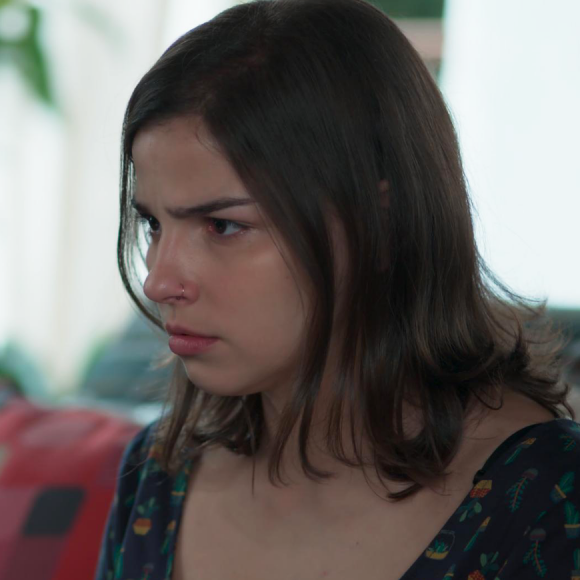 Keyla (Gabriela Medvedovski) ficará furiosa quando Deco (Pablo Morais) não acreditar que é o pai biológico de Tonico em 'Malhação - Viva a Diferença'