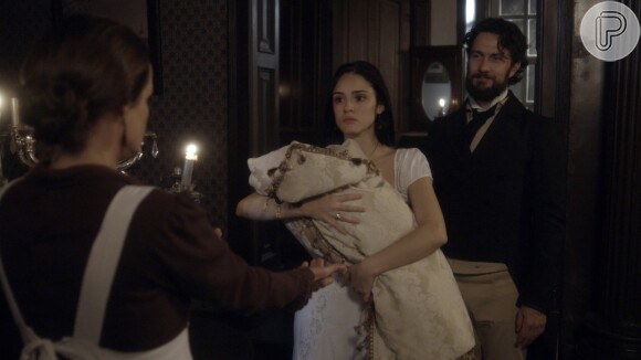 Anna (Isabelle Drummond) e Vitória são capturadas por Thomas (Gabriel Braga Nunes) no palácio e levadas para sua casa, no capítulo que vai ao ar quinta-feira, dia 3 de agosto de 2017, na novela 'Novo Mundo'