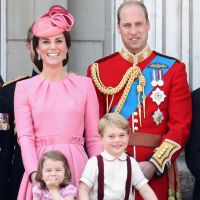Kate Middleton e príncipe William vetam os filhos de usar aparelhos eletrônicos