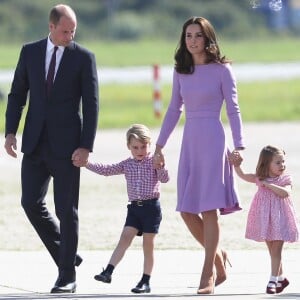 Kate Middleton e príncipe William estimulam os filhos a ficar longe da tecnologia