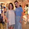 Marina Moschen e Bruna Linzmeyer marcaram presença em evento de moda nesta quinta-feira, 25 de julho de 2017