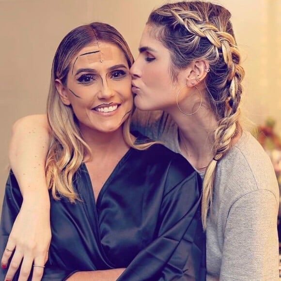 Deborah Secco revelou que ficou sem falar com Julia Faria depois de a amiga flagrar a traição de um de seus ex-namorados