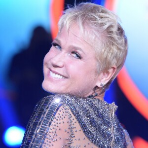 'No Dancing, continuarei tirando fotos apenas com quem nunca fotografou comigo no programa', disse Xuxa Meneghel