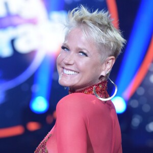 Xuxa Meneghel falou sobre rotina nos batidores do 'Dancing Brasil'