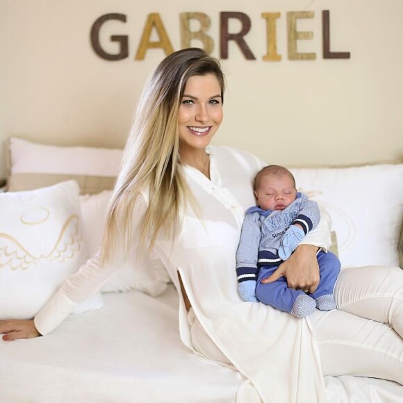 Andressa Suita deu á luz Gabriel, seu filho com Gusttavo Lima, no dia 28 de junho