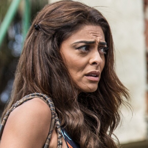 Bibi (Juliana Paes) descobre troca de mensagens com cabeleireira no computador de Rubinho (Emílio Dantas), na novela 'A Força do Querer', a partir de 22 de agosto de 2017