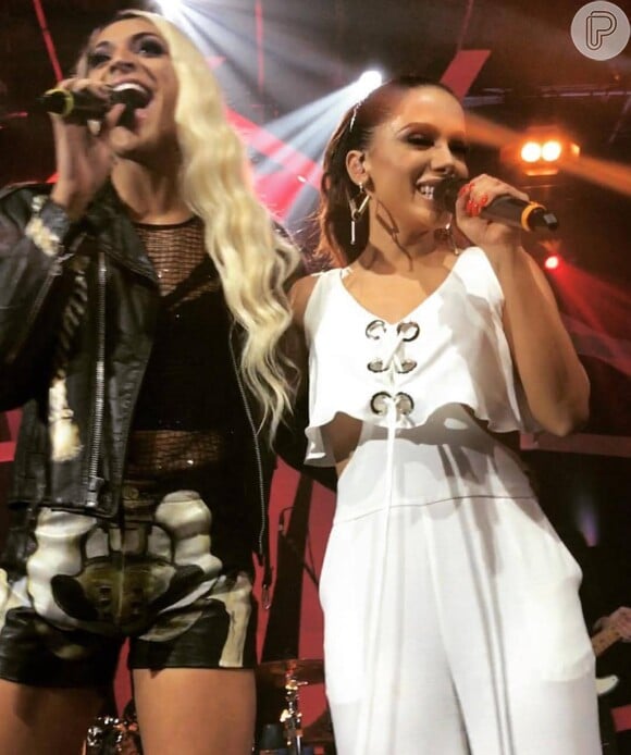Anitta e Pabllo Vittar cantaram 'Sua Cara' pela primeira vez na TV durante exibição do 'Música Boa Ao Vivo', na última terça-feira, 18 de julho de 2017