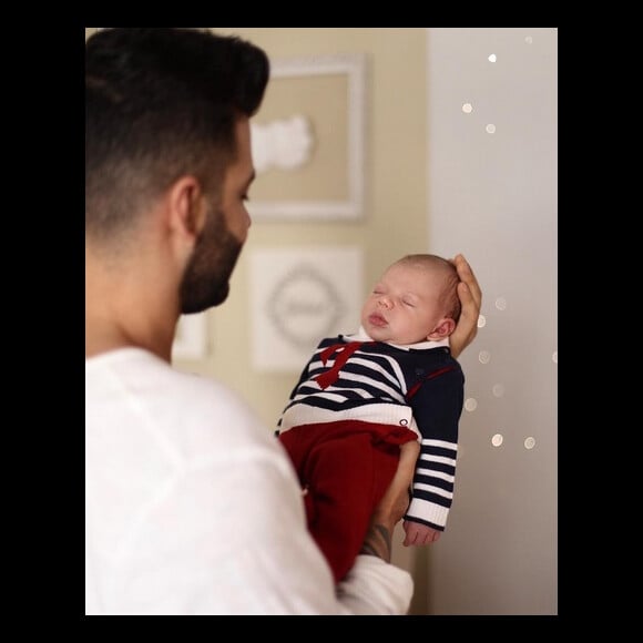 Gusttavo Lima posa com o filho, Gabriel