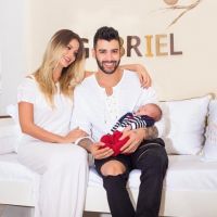 Gusttavo Lima e Andressa Suita celebram 1 mês do filho, Gabriel: 'Melhor de mim'
