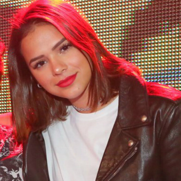 Bruna Marquezine comentou sobre as especulações levantadas pela mídia: 'Todos os sites erraram, nenhum deu o motivo certo. Até porque, não precisa ter um motivo'