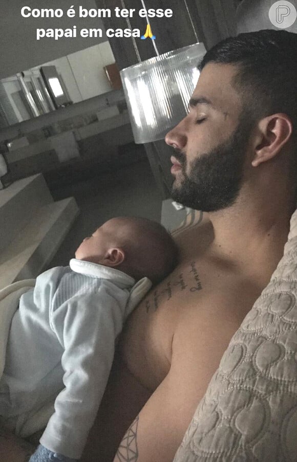 Andressa Suita posta foto de Gusttavo Lima dormindo com o filho, Gabriel