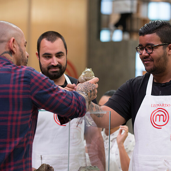 Leo foi eliminado depois de entregar um prato de rã gorduroso no 'MasterChef Brasil'