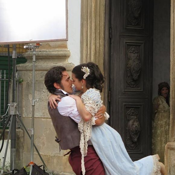 Klara Castanho e Bruno Ferrari vivem par romântico no filme '1817: A Revolução Esquecida'