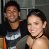 Bruna Marquezine canta 'Domingo' em vídeo e fãs apontam: 'Neymar já dedicou'