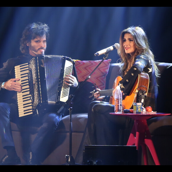 Paula Fernandes, namorada de Thiago Arancam, frisou: 'Ele sabe o que é importante para mim que é a mesma coisa que é importante para ele'