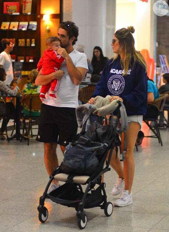 Rafa Brites é mãe de Rocco, de 6 meses, fruto do casamento com Felipe Andreli
