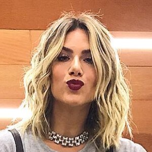 Giovanna Ewbank diz que sempre preferiu sentar na janela do avião: 'Fiquei durante muitos anos com medo de andar de avião depois de pegar uma turbulência'