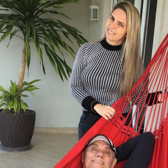 Marcelo Rezende, com câncer, tem recebido apoio da namorada, Luciana Lacerda