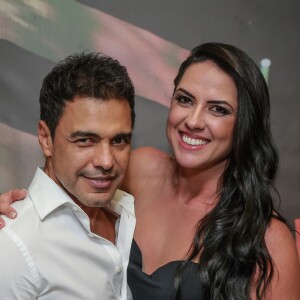 Zezé Di Camargo, noivo de Graciele Lacerda, afirmou que é muito caseiro