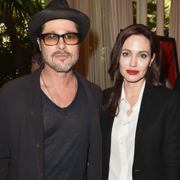 Angelina Jolie pode perder guarda dos filhos se limitar contato
