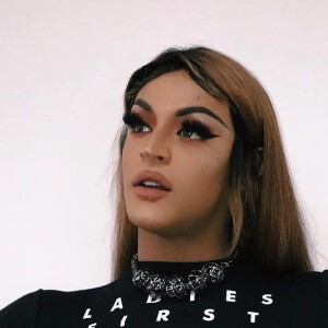 Pabllo Vittar contou que expressa sua identidade através da música